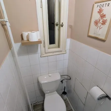Flat In Zizkov -502- Apartman *